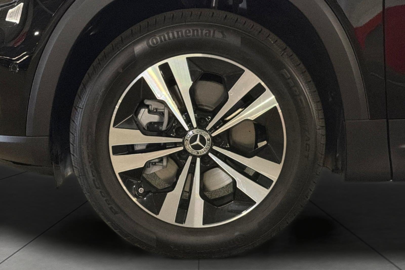New 2026 Mercedes-Benz GLB 250 image 24