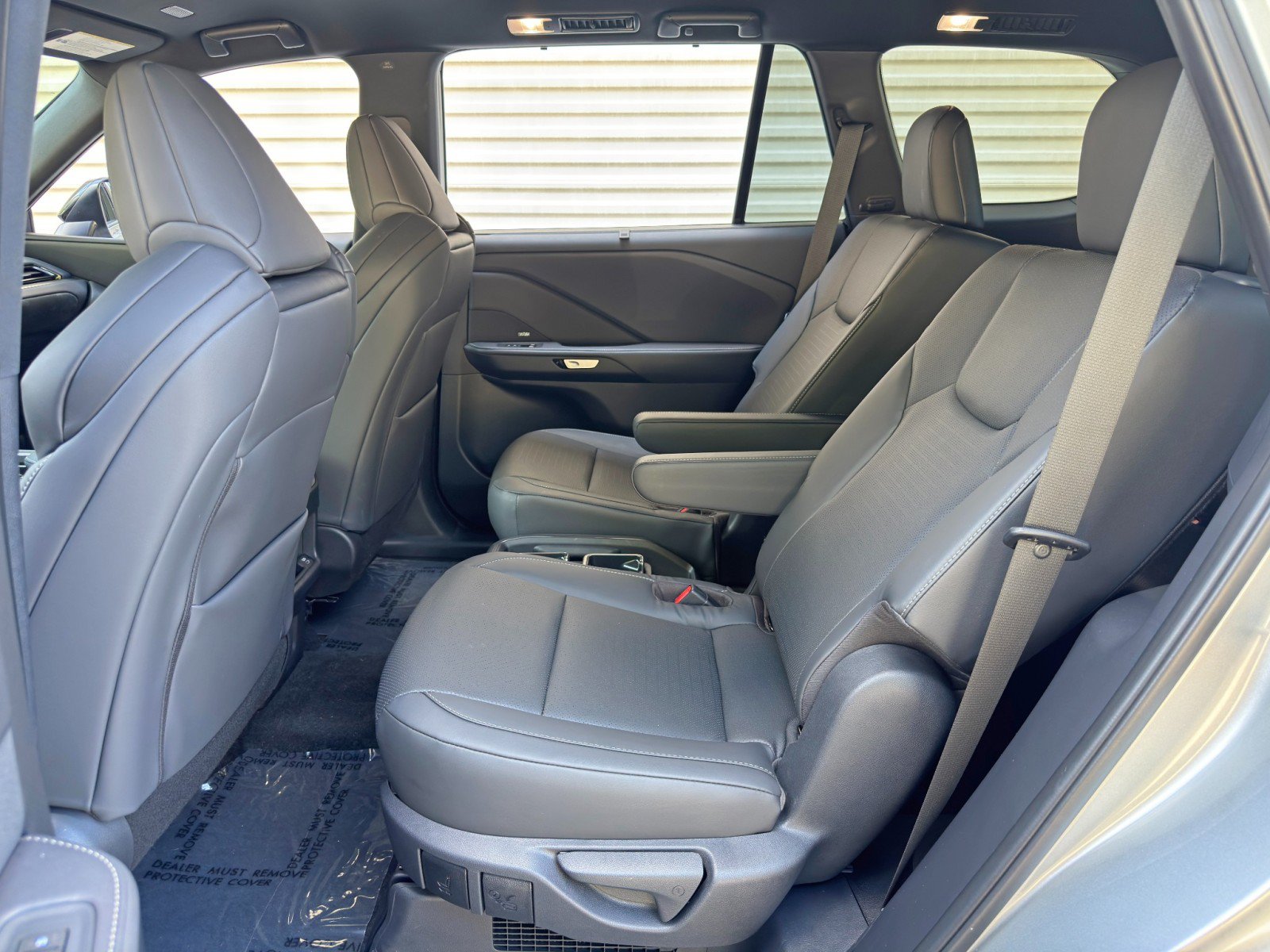 Used 2025 Lexus TX 500h AWD image 41