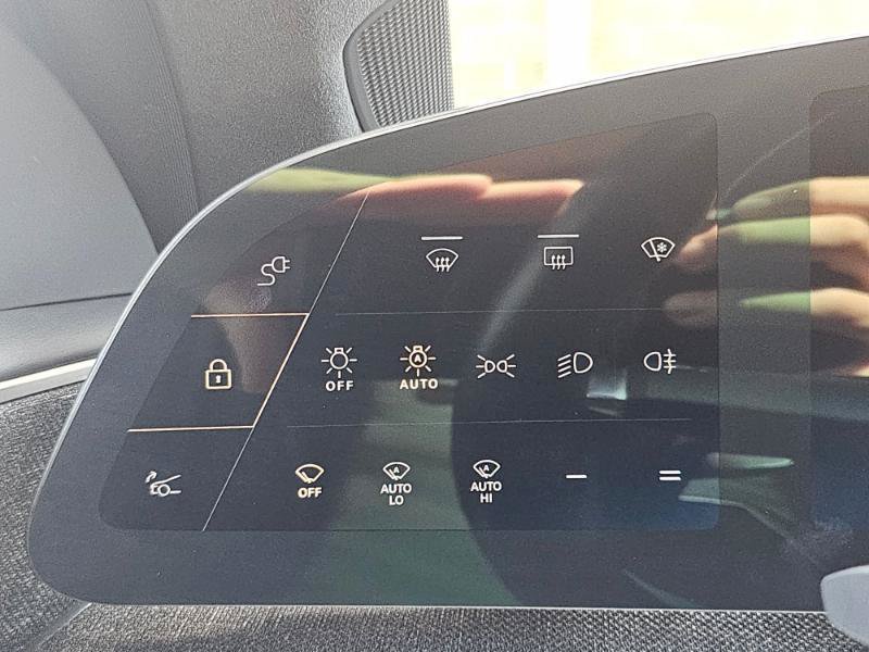 Used 2024 Lucid Air Pure RWD image 32