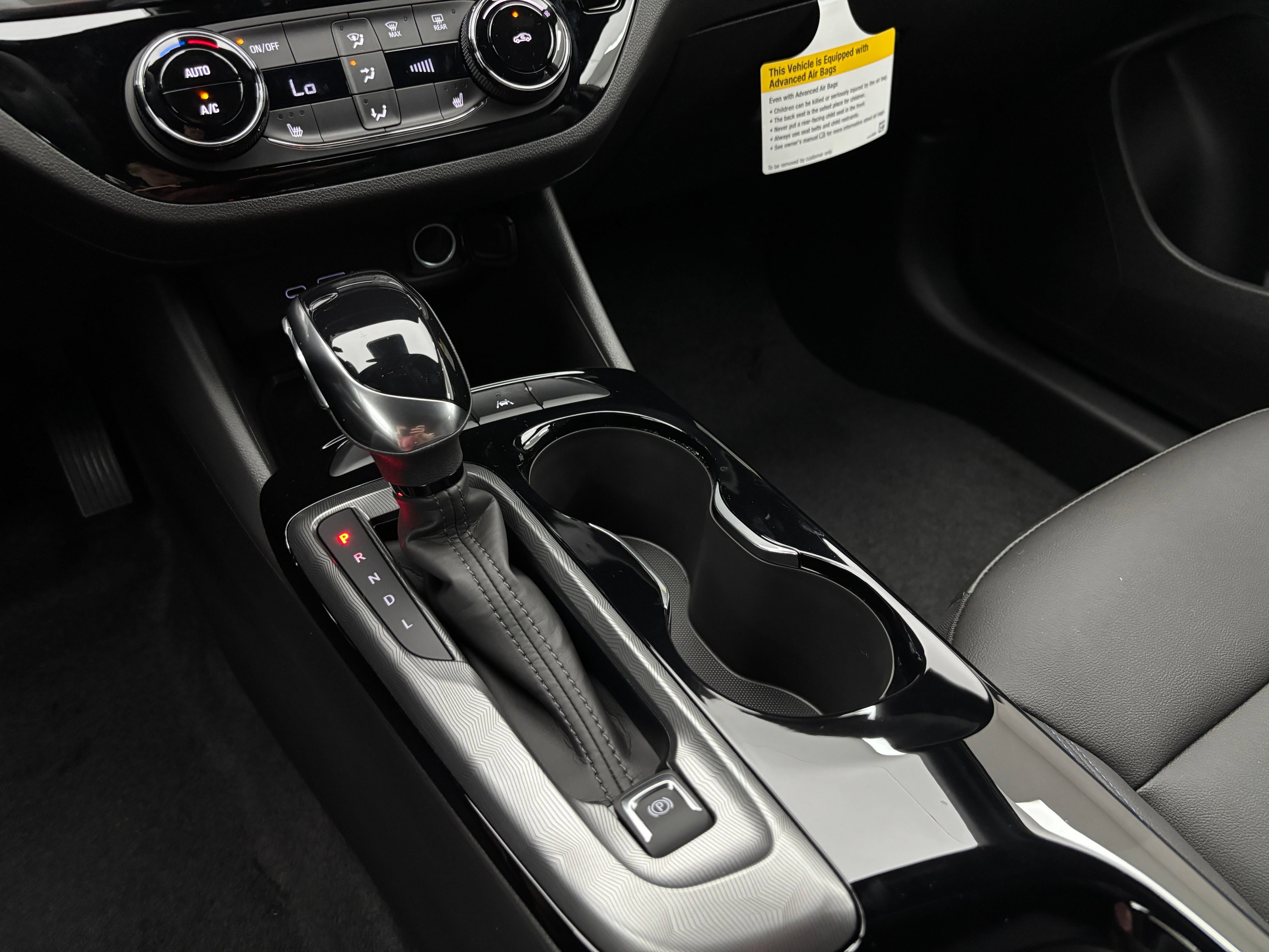 New 2026 Buick Envista Sport Touring w/ Convenience I Package FWD image 25
