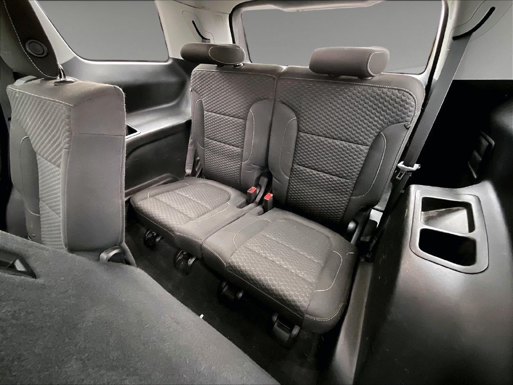 Used 2019 GMC Acadia SLE AWD/4WD image 16