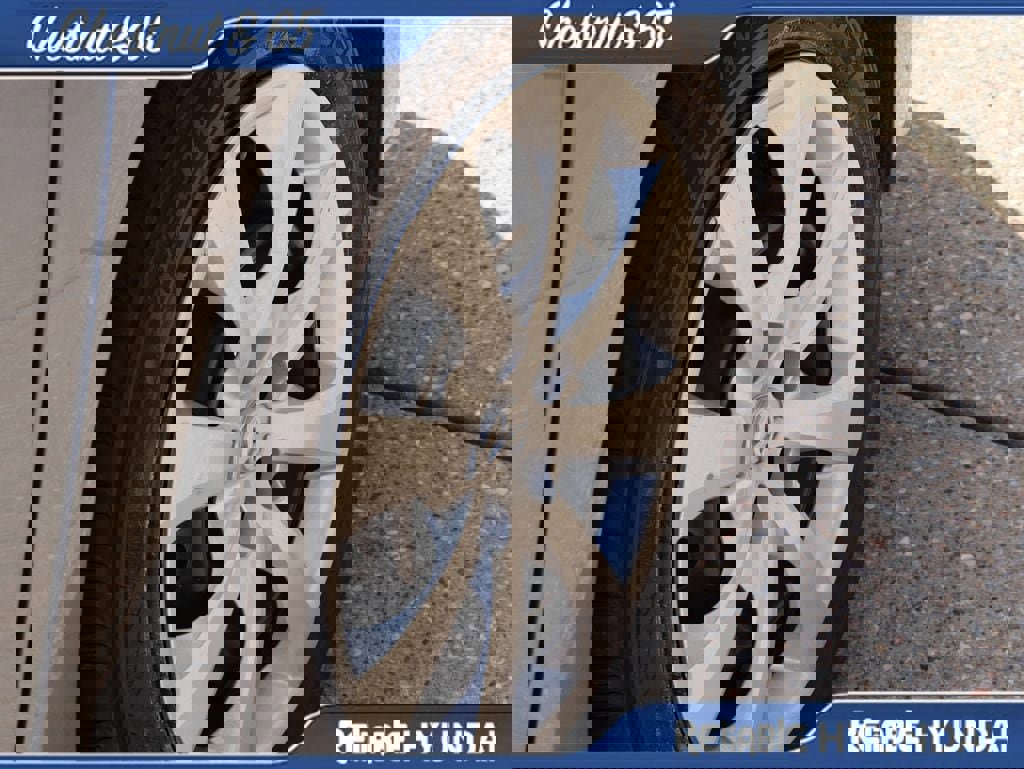 Used 2020 Toyota Corolla LE FWD image 37