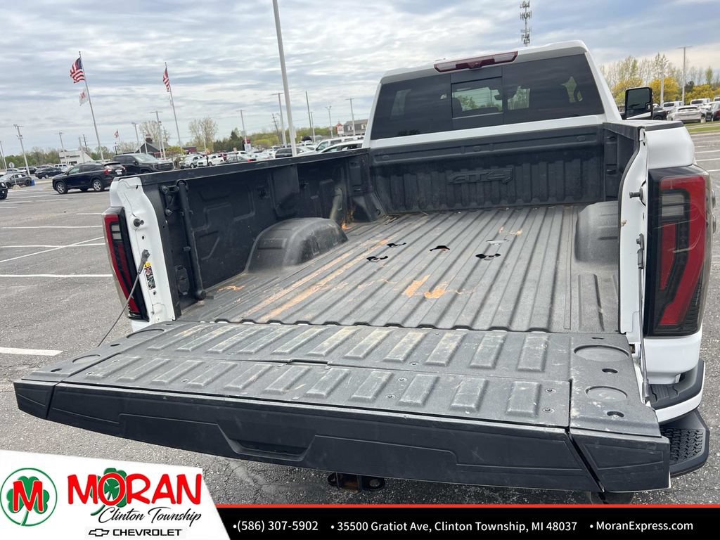 Certified 2024 GMC Sierra 3500 AT4 w/ AT4 Premium Plus Package AWD/4WD image 12