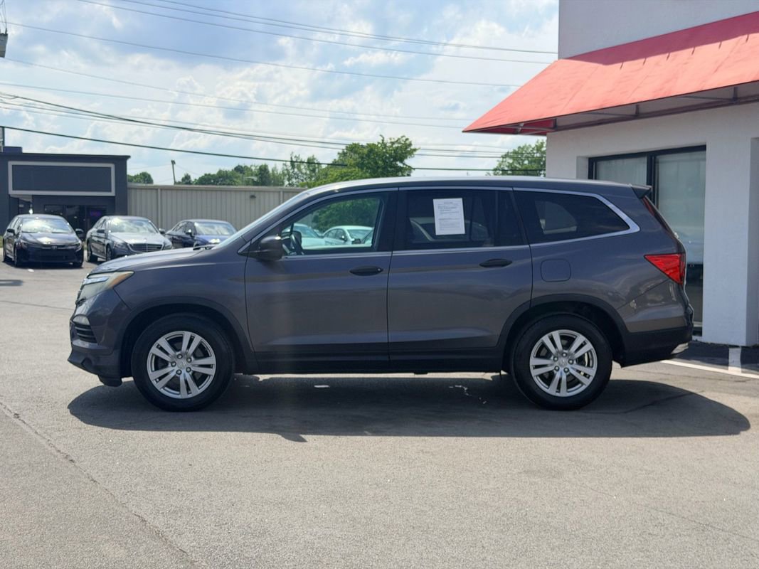 Used 2016 Honda Pilot LX image 3