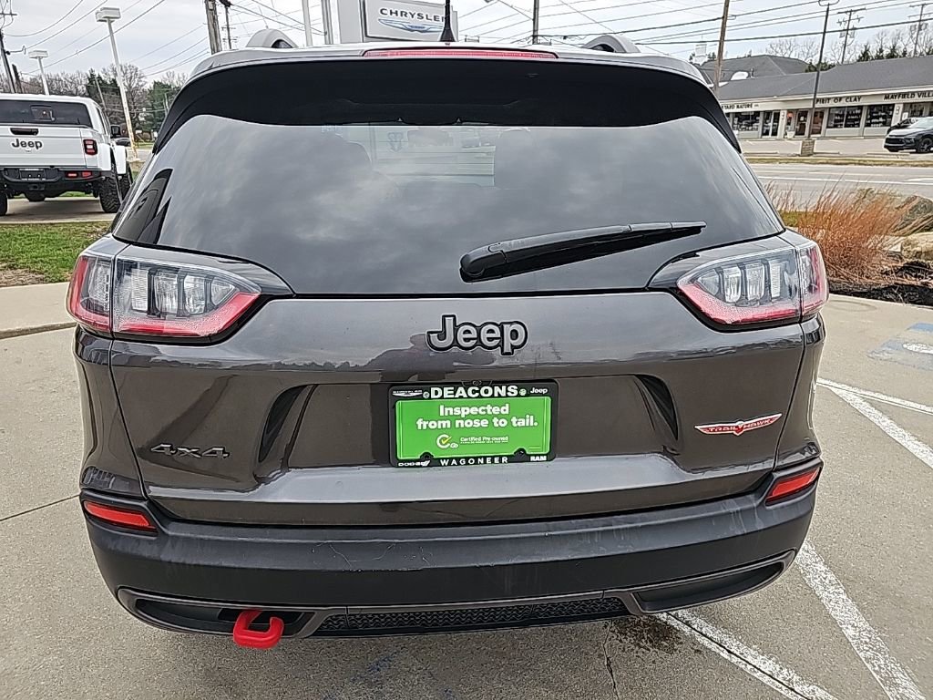 Used 2019 Jeep Cherokee Trailhawk image 11
