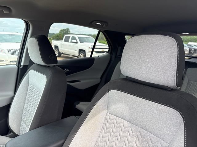 Used 2024 Chevrolet Equinox LS w/ LS Convenience Package FWD image 13