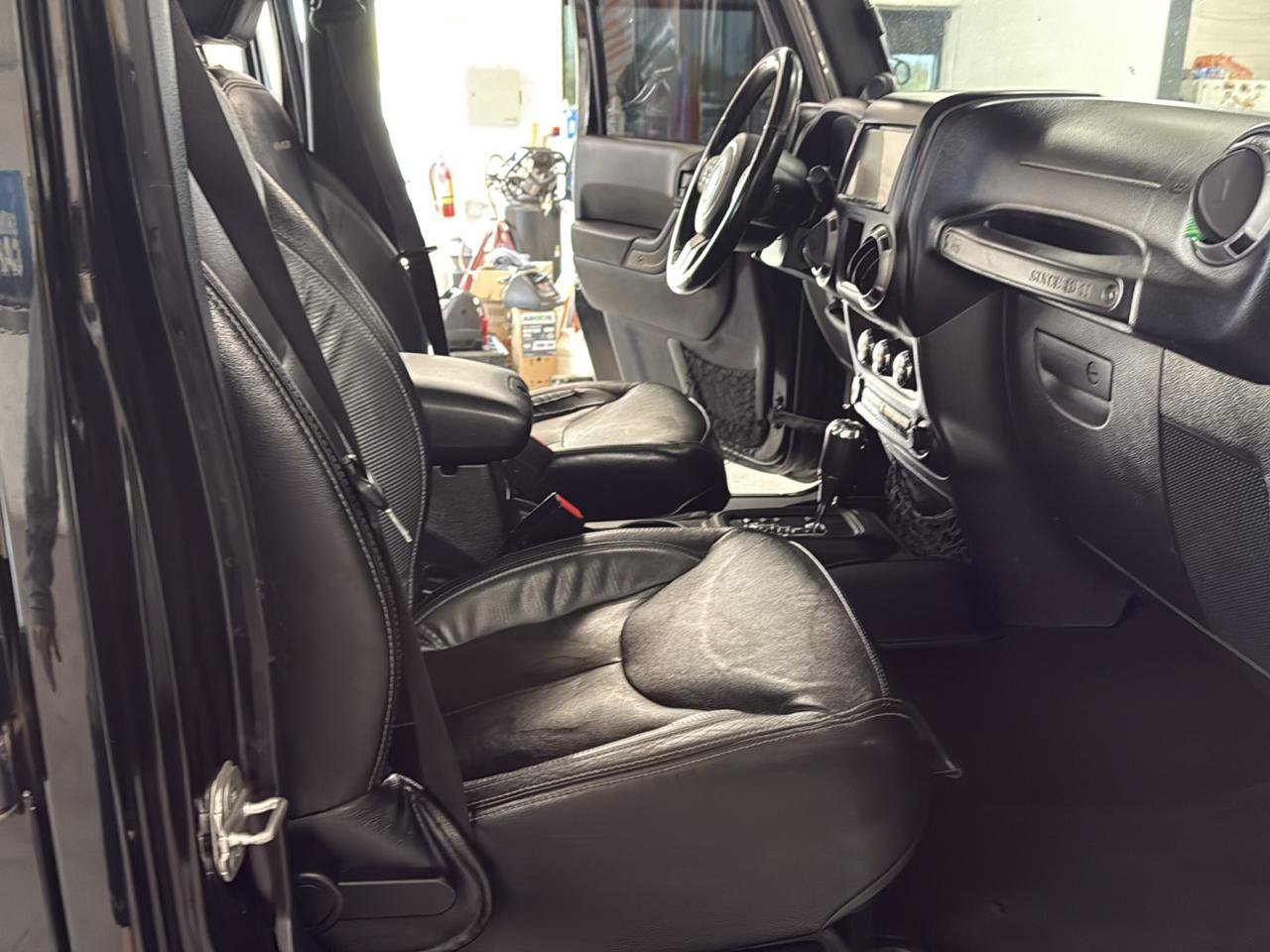 Used 2013 Jeep Wrangler Unlimited Sport w/ Connectivity Group AWD/4WD image 48