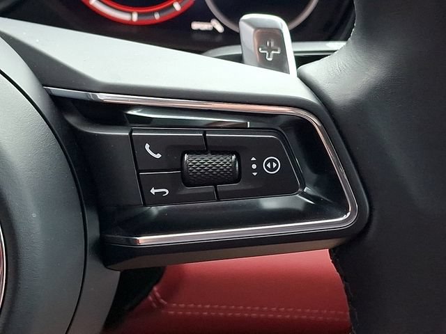 Certified 2023 Porsche Panamera 4 Platinum Edition AWD/4WD image 26