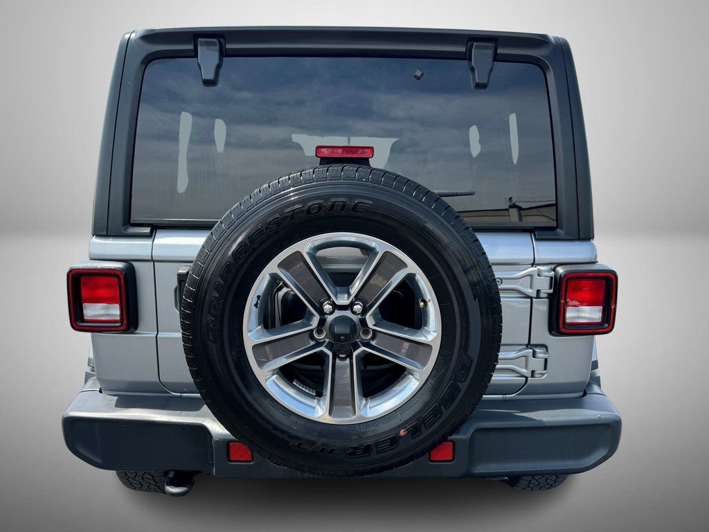 Used 2020 Jeep Wrangler Unlimited Sahara image 8