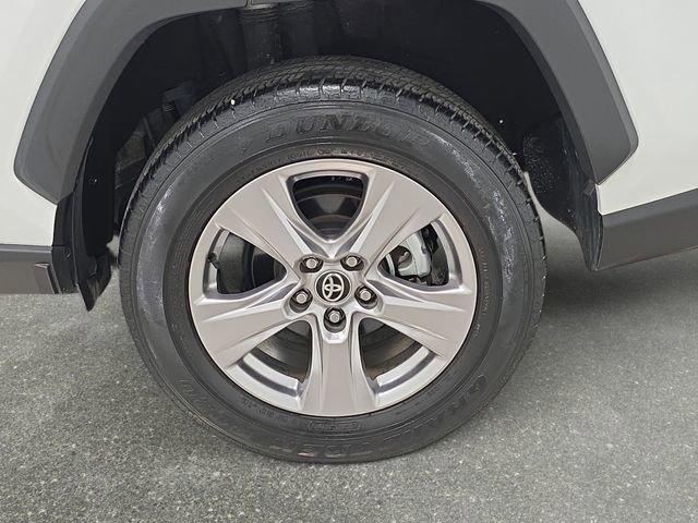 Certified 2023 Toyota RAV4 XLE image 27
