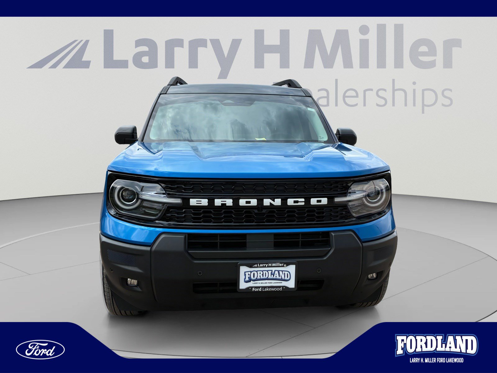 Used 2025 Ford Bronco Sport Outer Banks w/ Outer Banks Tech Package+ AWD/4WD image 8