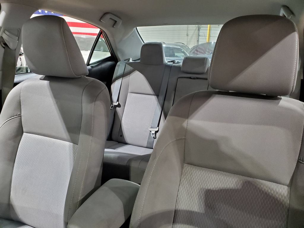 Used 2016 Toyota Corolla LE FWD image 35
