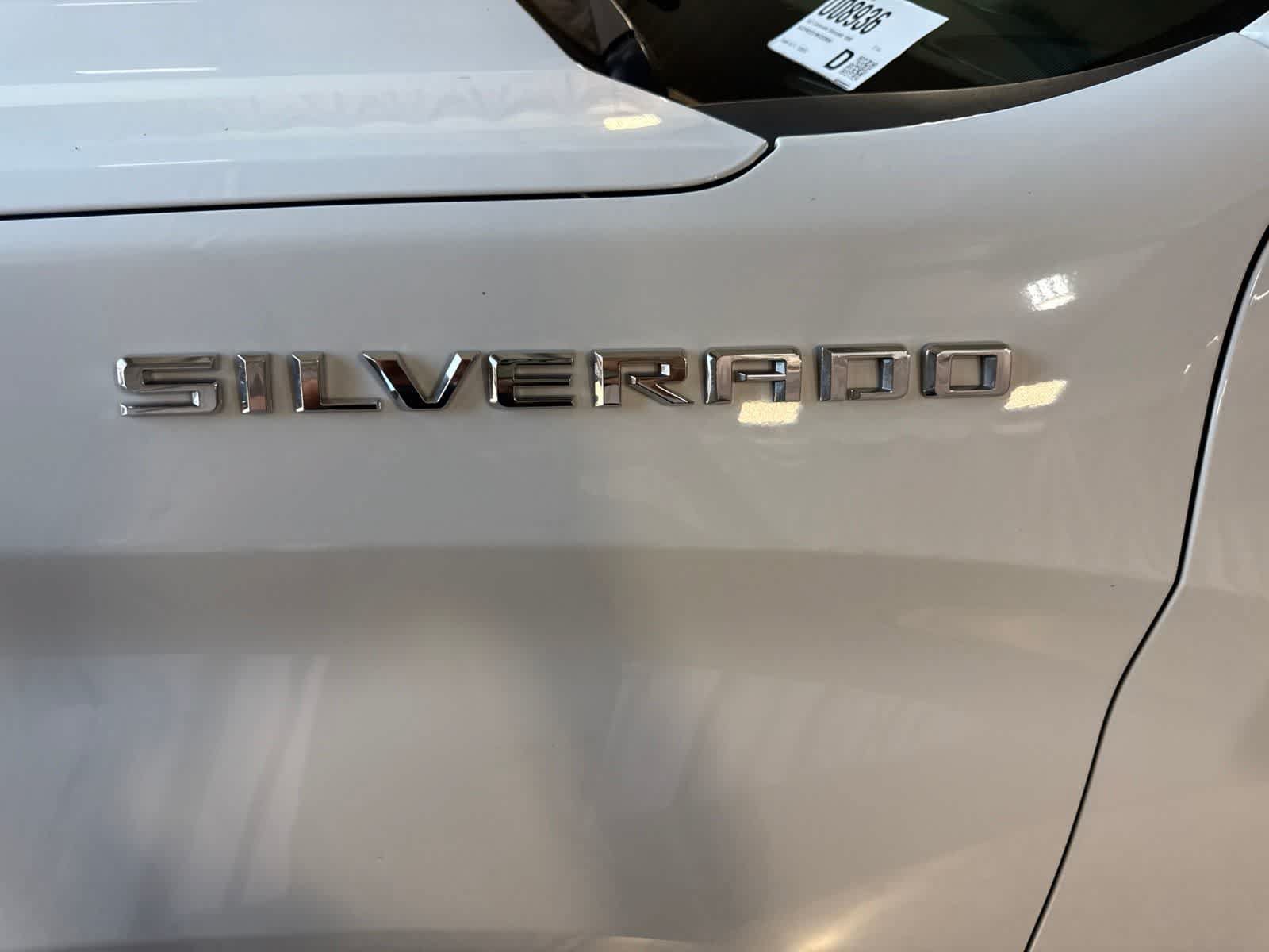 Used 2021 Chevrolet Silverado 1500 LT w/ All Star Edition Plus RWD image 7