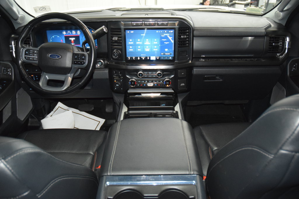 Used 2024 Ford F350 Lariat w/ Lariat Ultimate Package AWD/4WD image 29