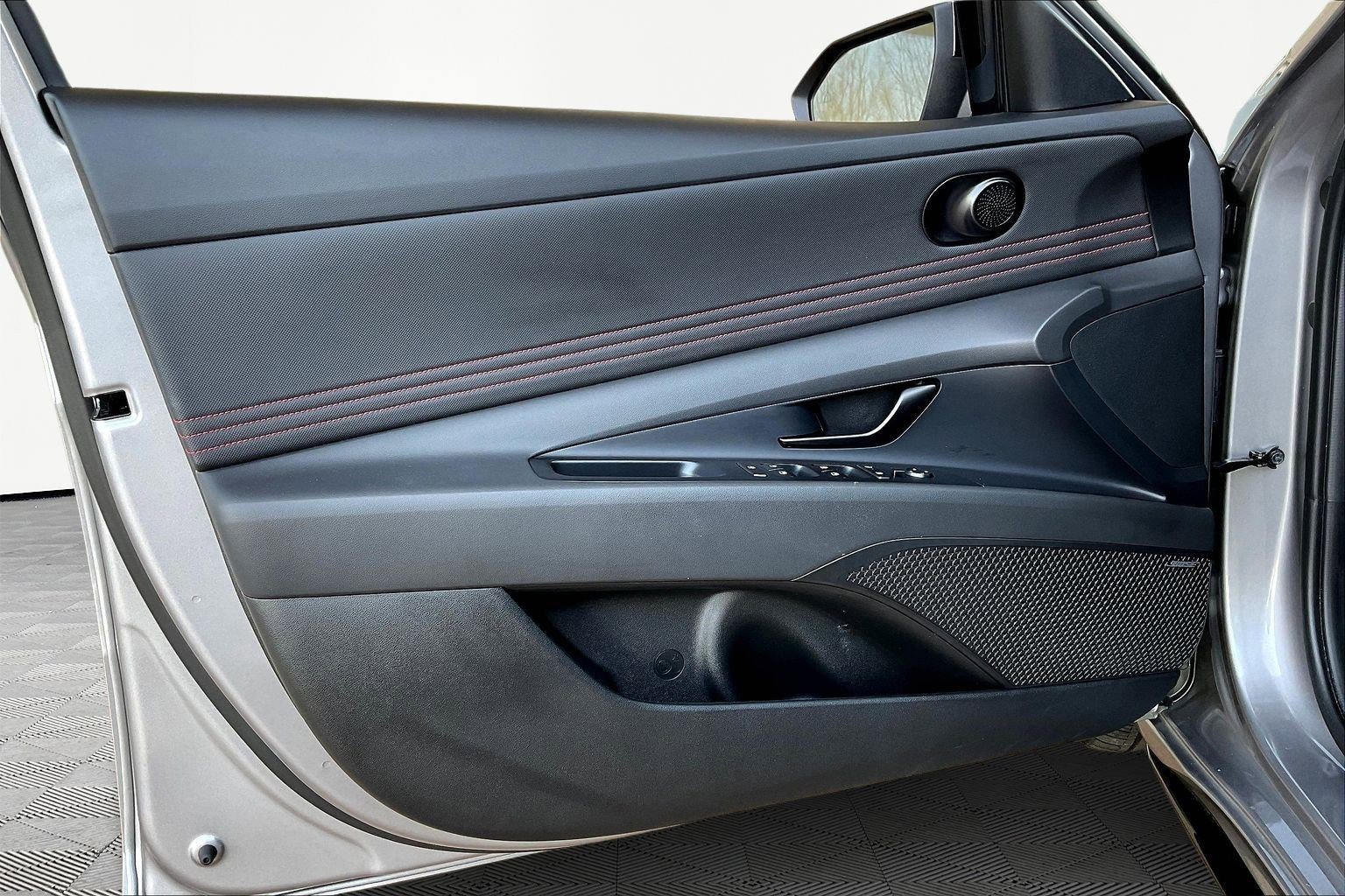 Used 2025 Hyundai Elantra N Line image 19