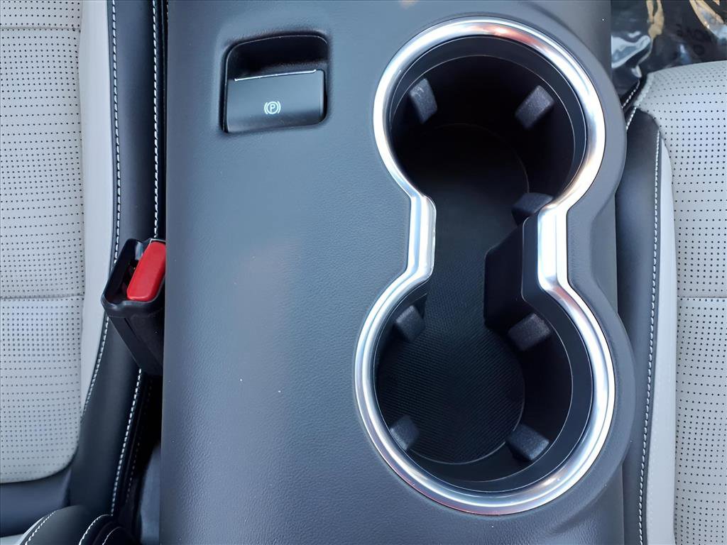 Used 2024 Ford Mustang Premium image 18