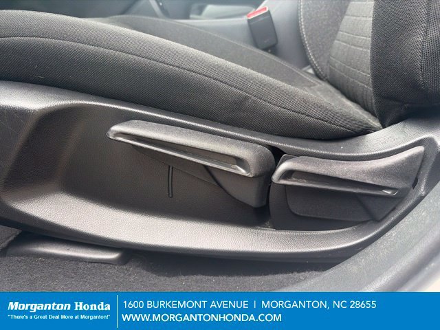 Used 2025 Honda HR-V LX image 14