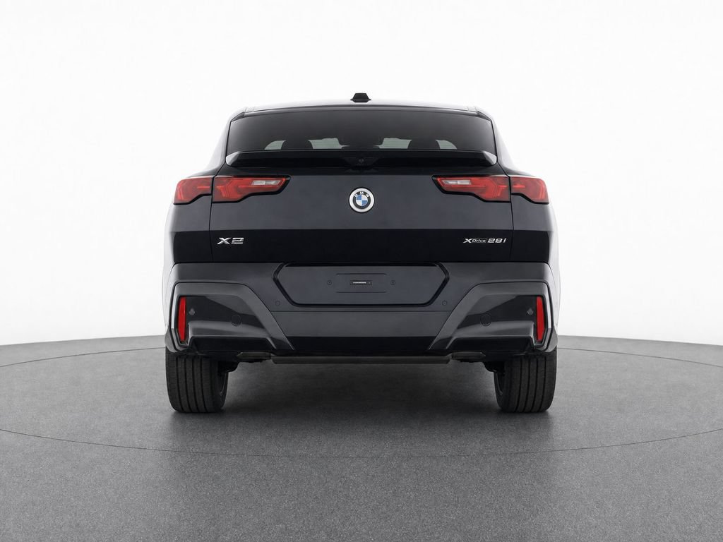 Certified 2026 BMW X2 xDrive28i AWD/4WD image 30
