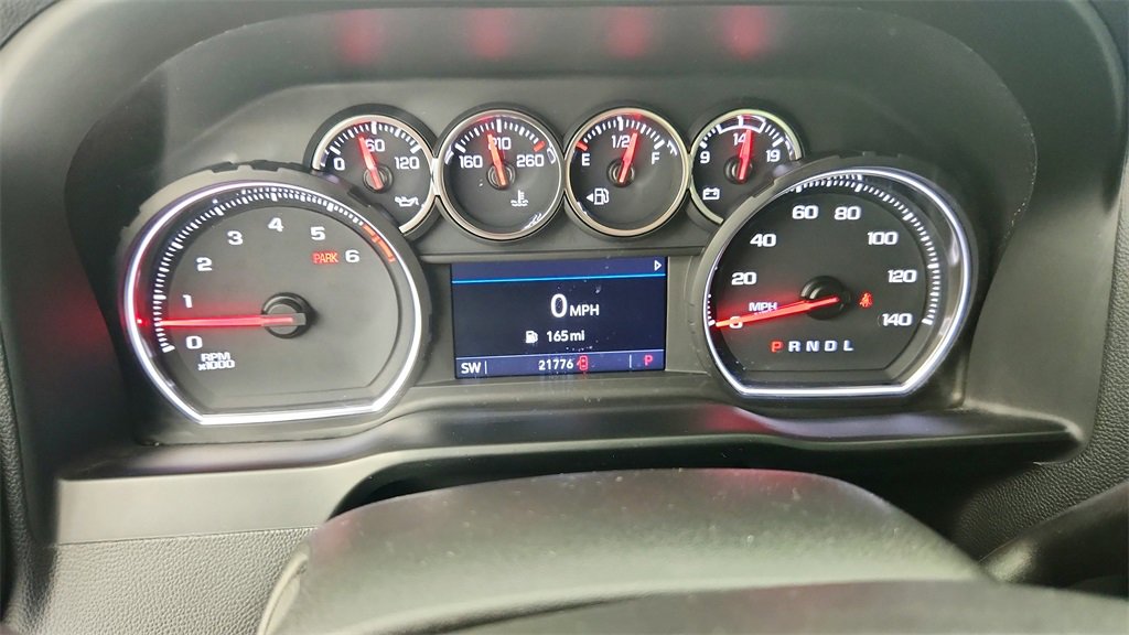 Used 2022 Chevrolet Silverado 2500 LT w/ Convenience Package image 19