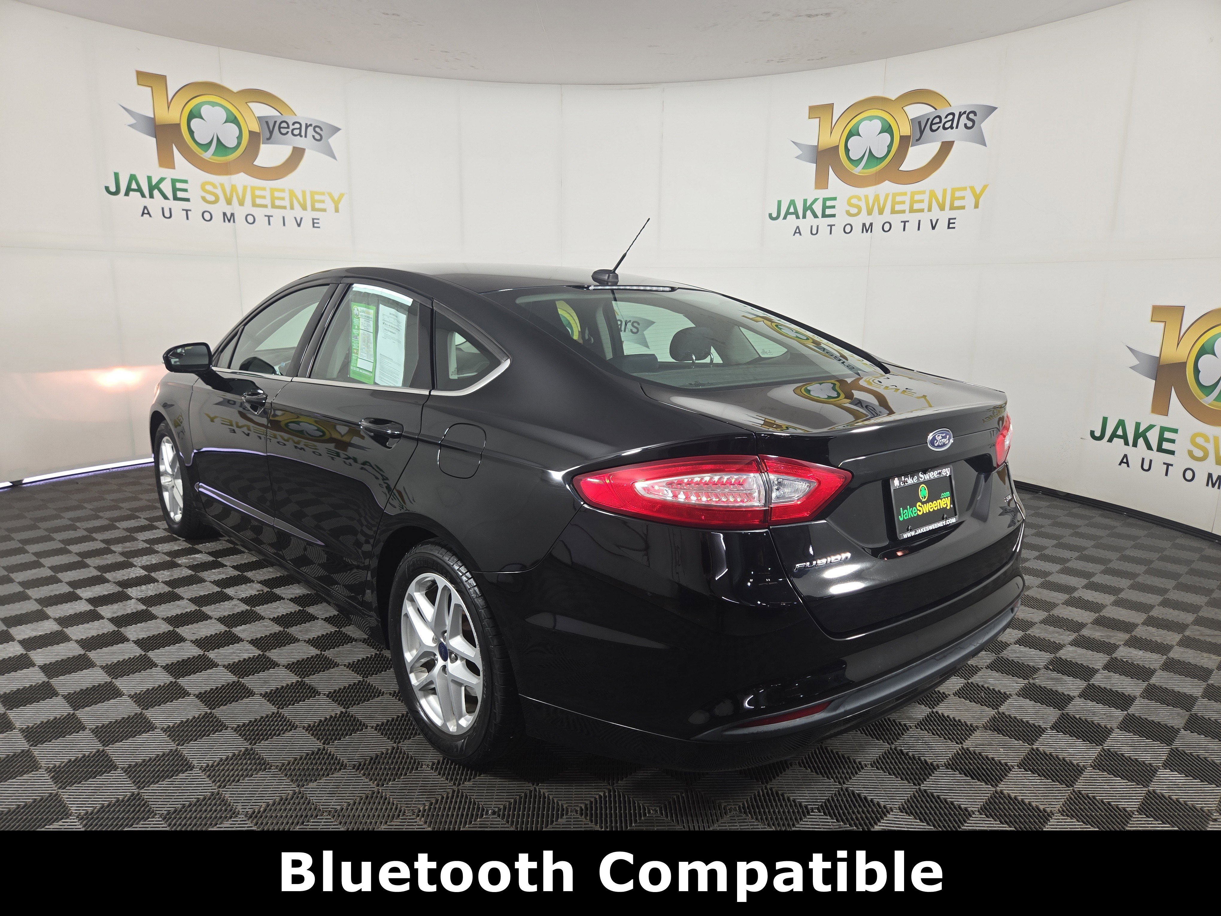 Used 2016 Ford Fusion SE image 7