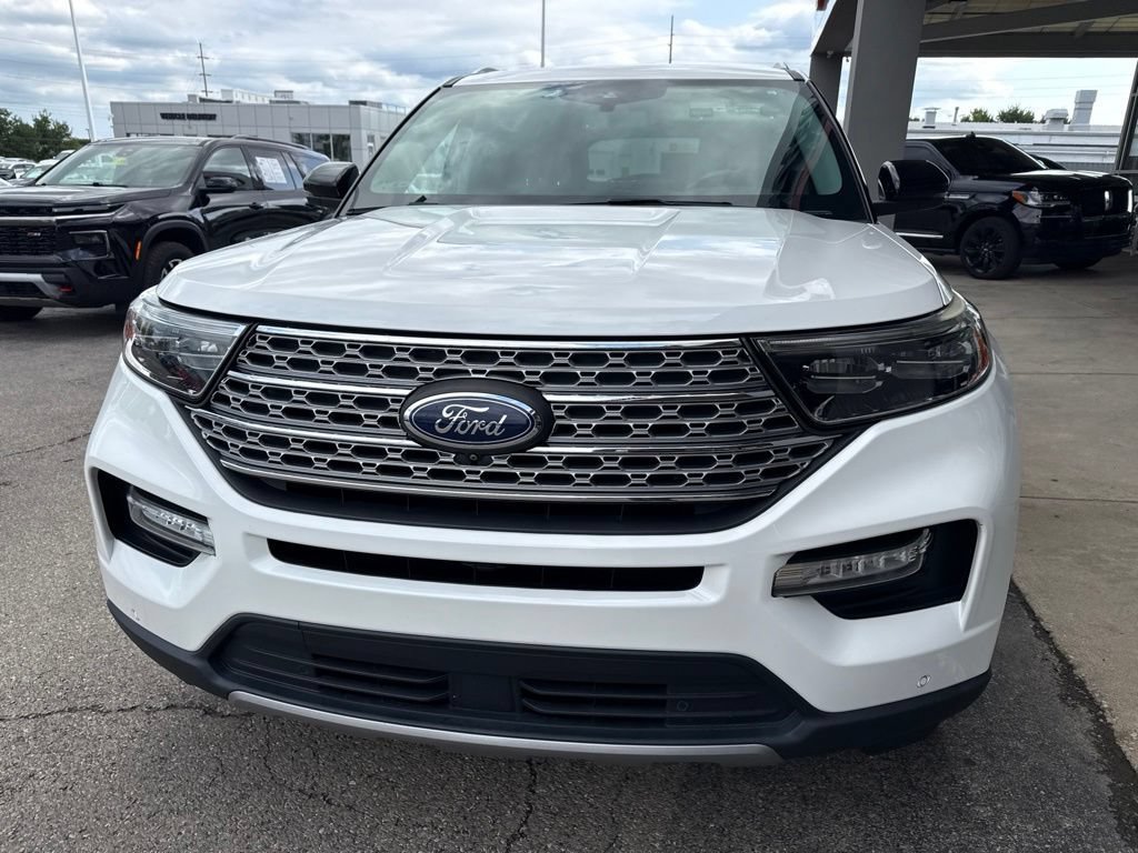 Used 2021 Ford Explorer Limited w/ Hybrid Equipment Group 310A AWD/4WD image 11
