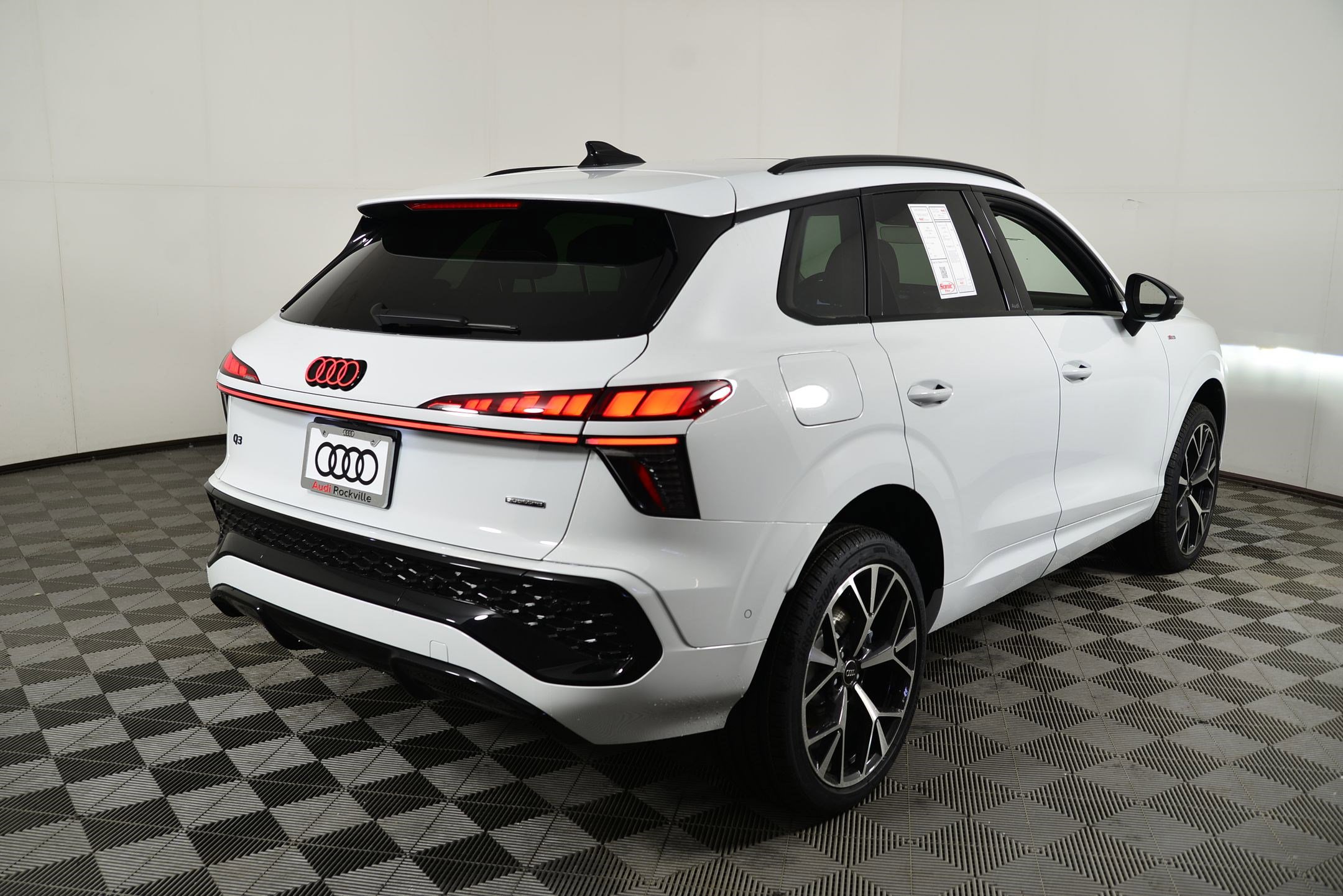 New 2026 Audi Q3 quattro 2.0T image 8