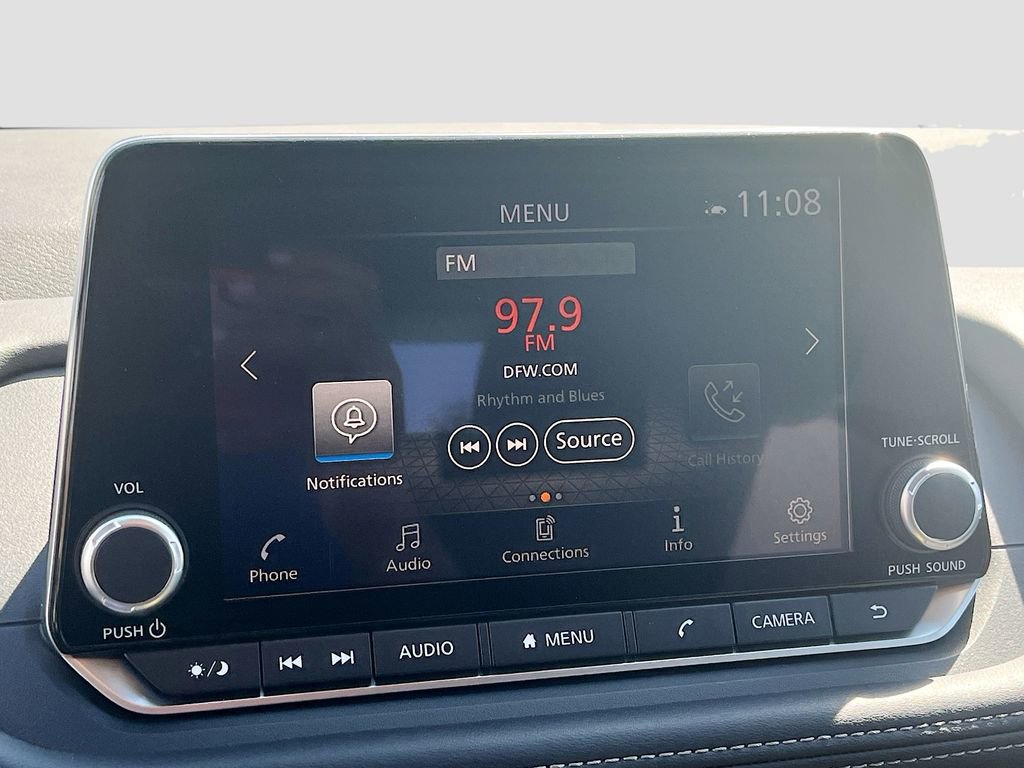 Used 2026 Nissan Rogue SV image 14