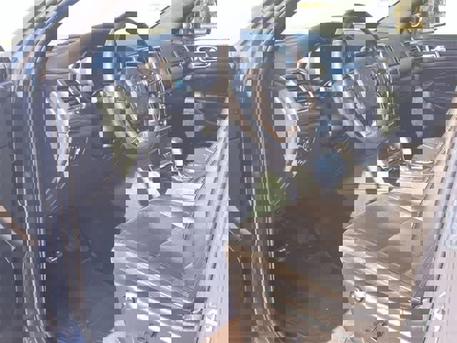 Used 2018 Jeep Grand Cherokee Altitude image 3