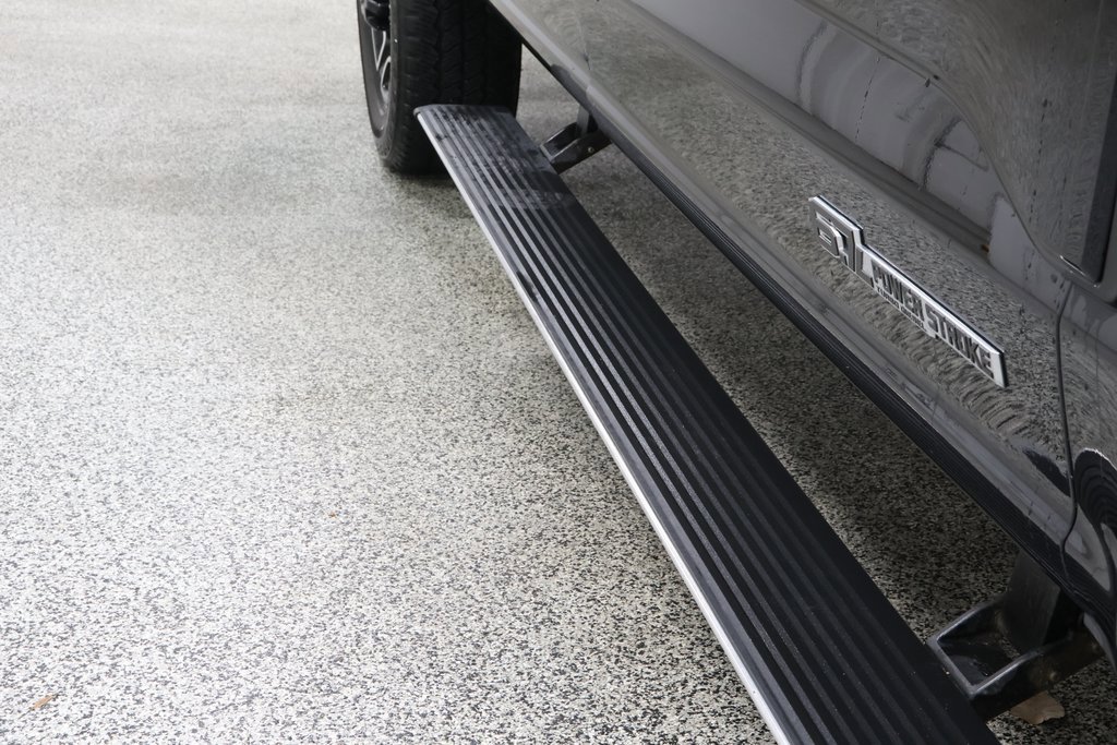 Used 2025 Ford F250 Platinum image 32