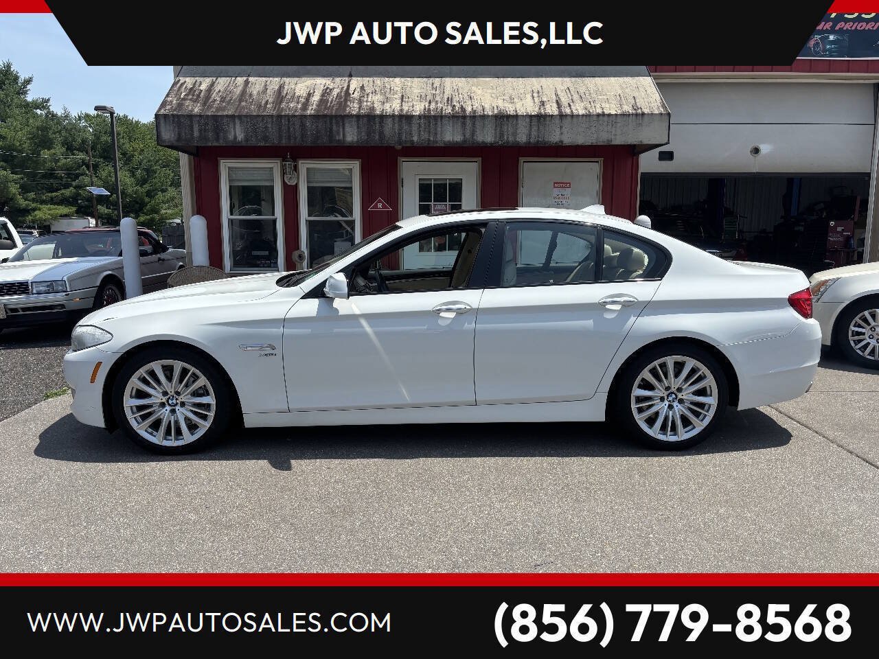 Used 2011 BMW 550i xDrive Sedan