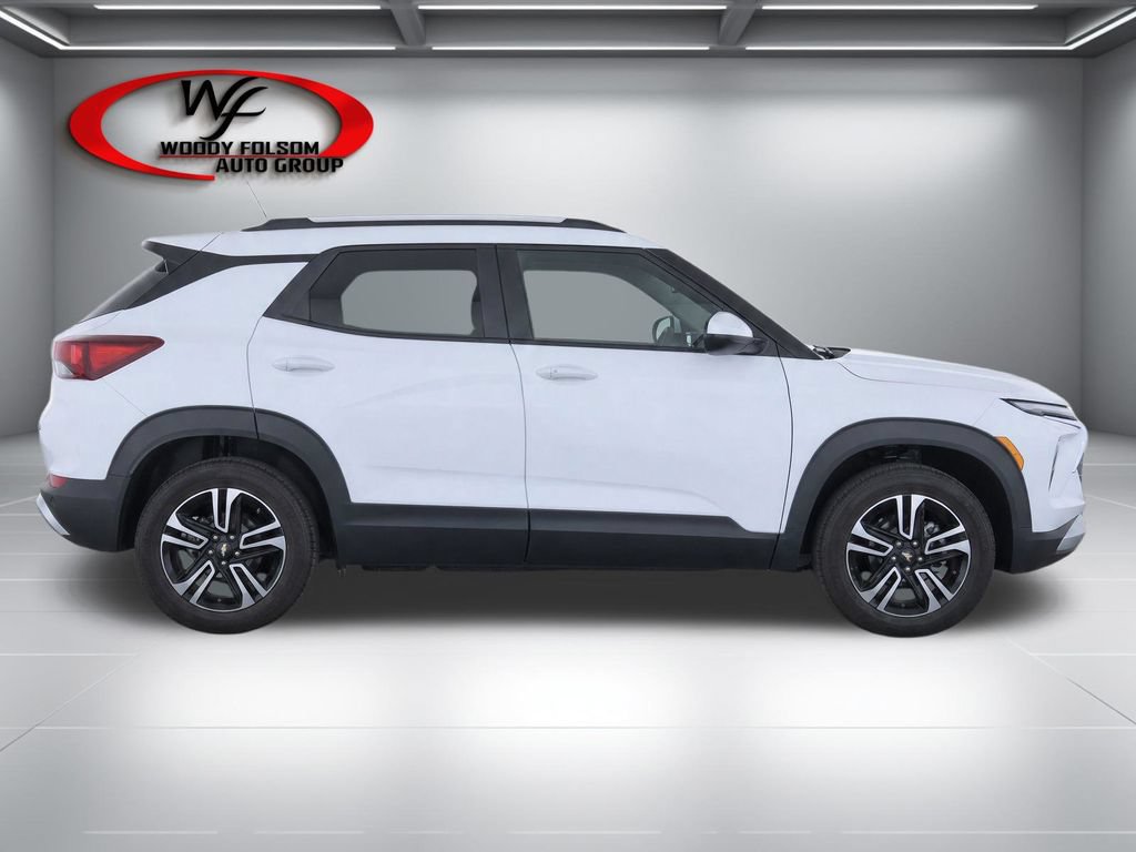 Used 2024 Chevrolet TrailBlazer LT FWD image 9