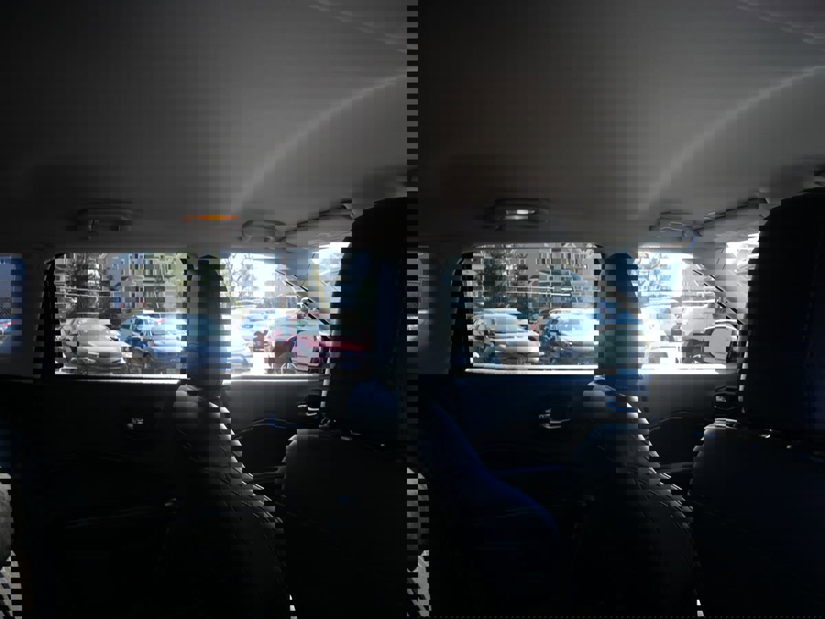 Used 2018 Jeep Compass Latitude w/ Cold Weather Group image 25