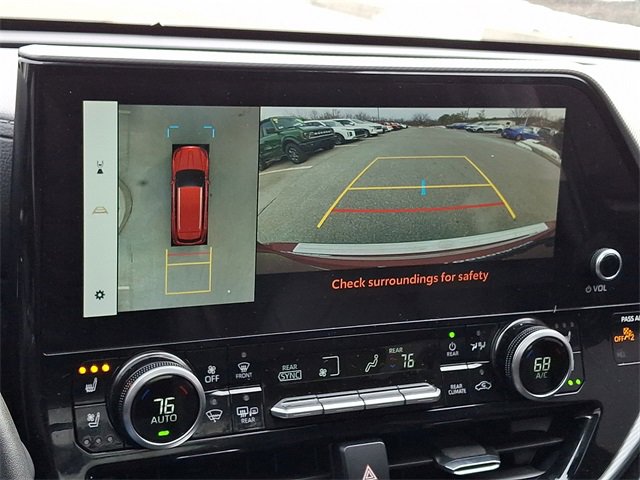Used 2024 Toyota Highlander Platinum image 19