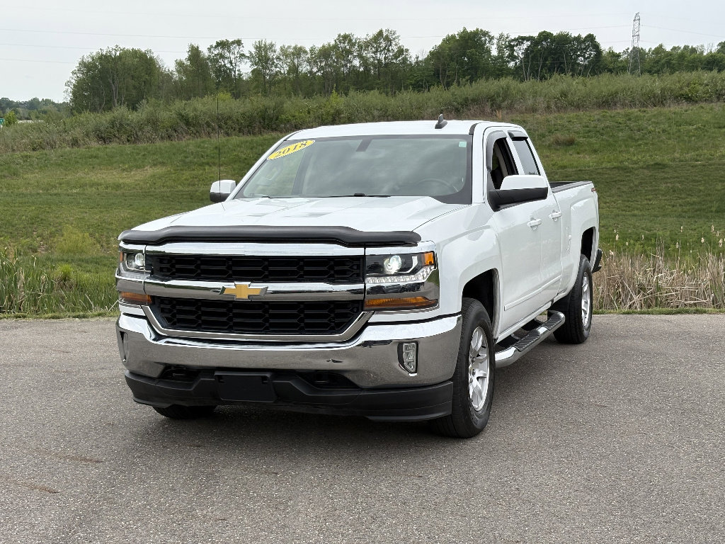 Used 2018 Chevrolet Silverado 1500 LT w/ All Star Edition AWD/4WD image 1