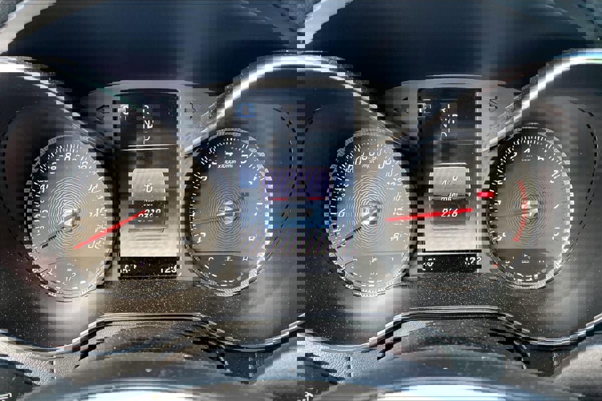 Used 2018 Mercedes-Benz GLC 300 SUV image 20