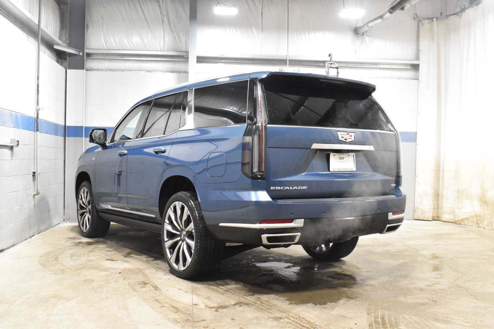 New 2026 Cadillac Escalade Luxury w/ Touring Package image 14