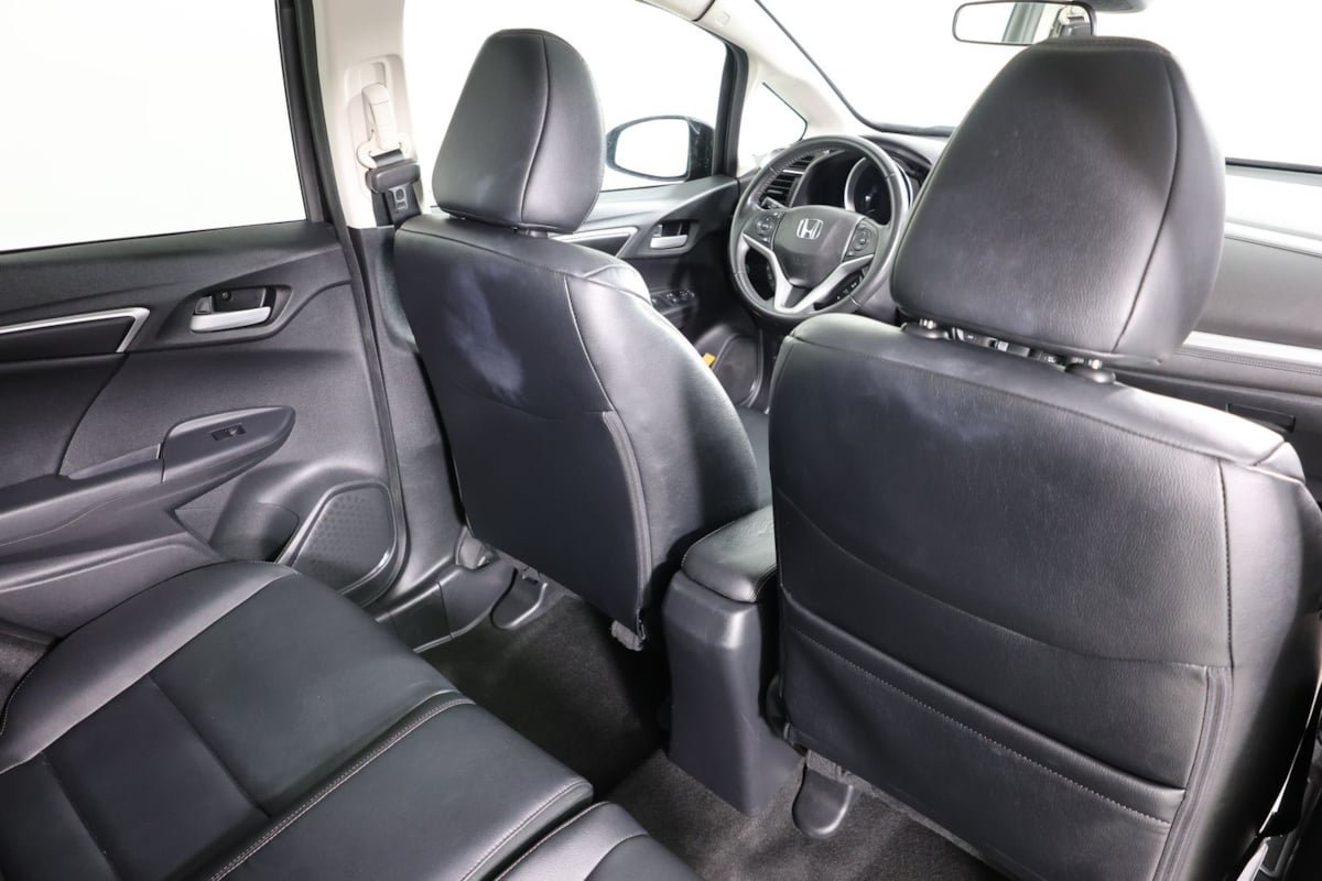 Used 2018 Honda Fit EX-L image 39