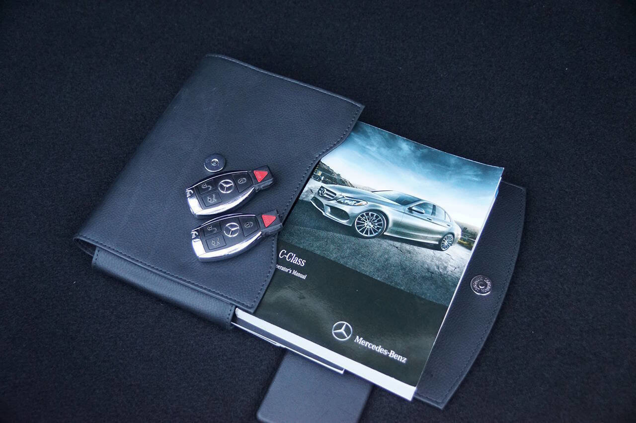 Used 2016 Mercedes-Benz C 300 Sedan image 43