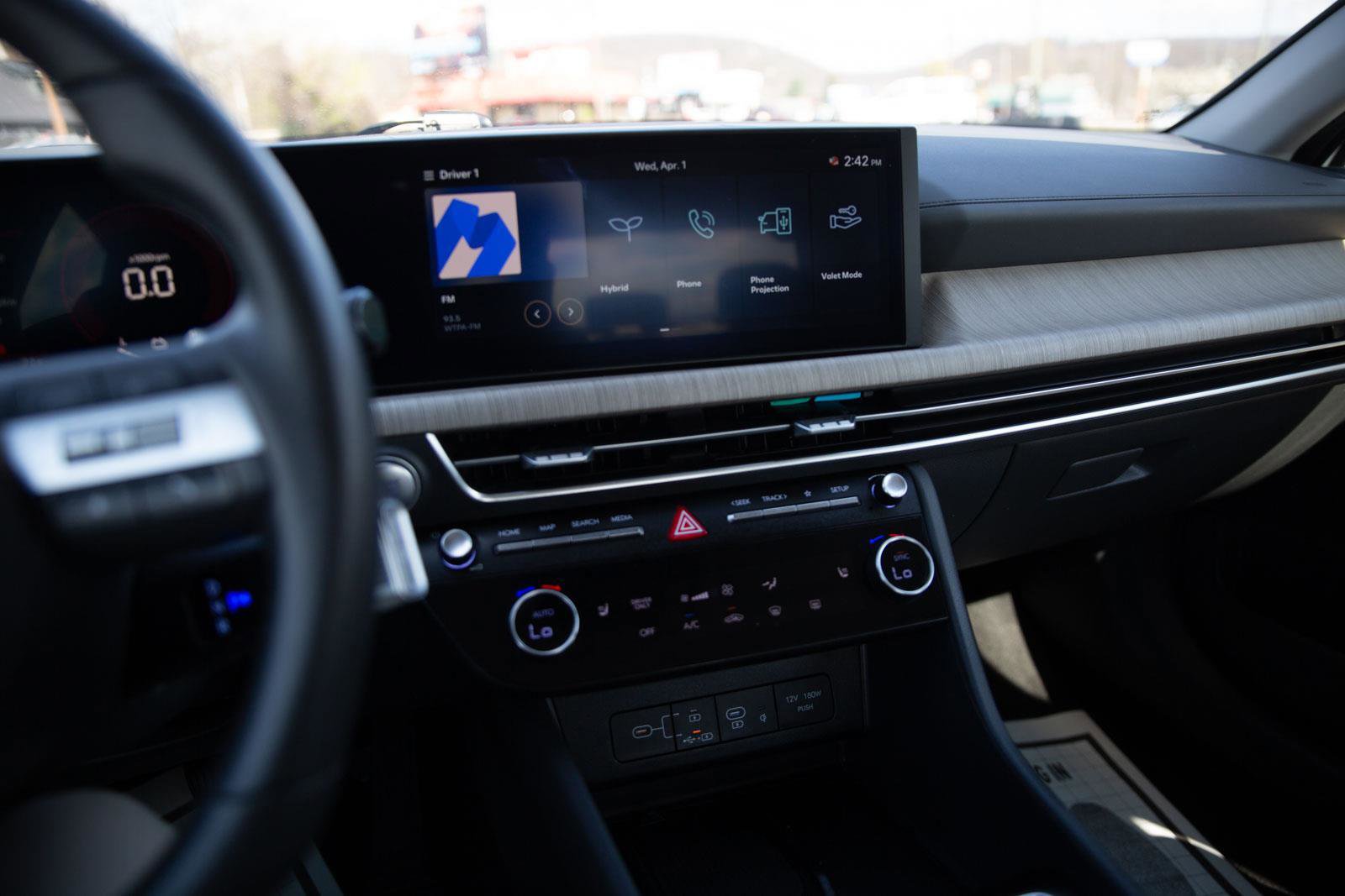 Used 2025 Hyundai Sonata SEL image 13