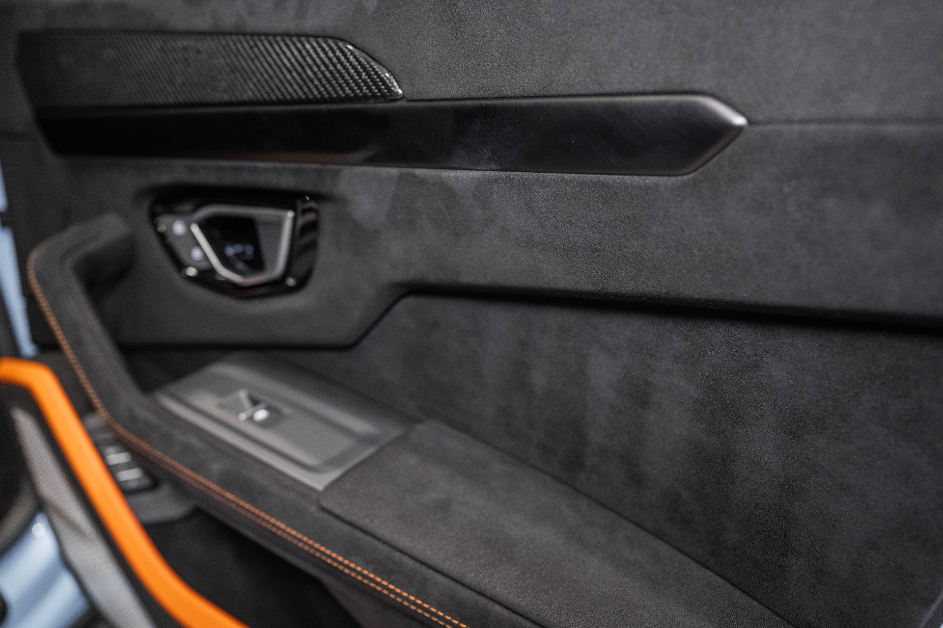 Used 2024 Lamborghini Urus Performante image 54