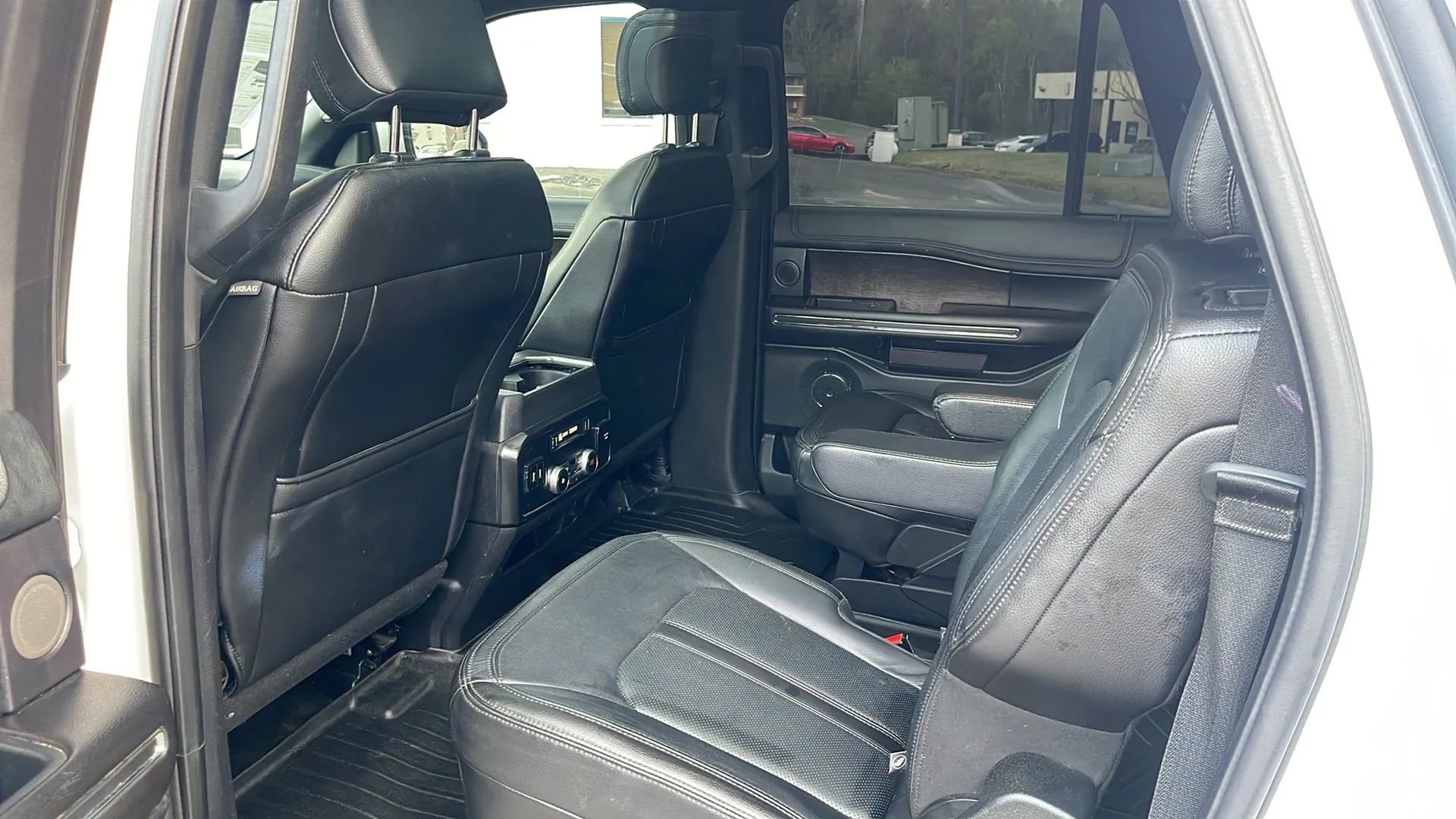 Used 2018 Ford Expedition Max Limited w/ Equipment Group 301A image 10