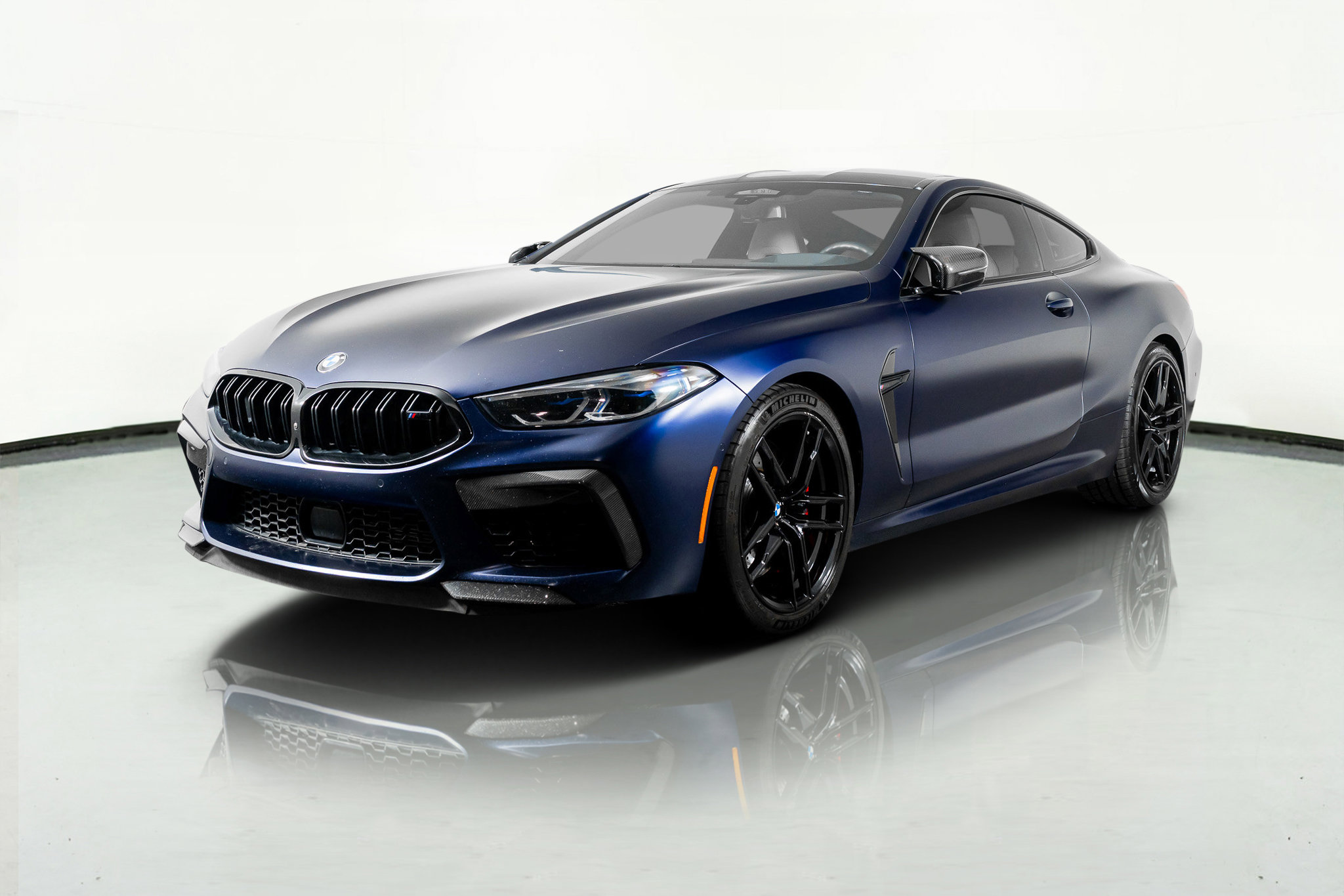 Used 2025 BMW M8 Competition w/ M Carbon Exterior Package image 21
