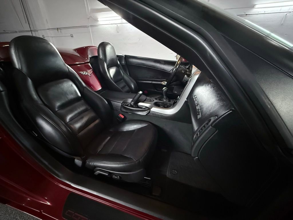 Used 2006 Chevrolet Corvette Convertible w/ Preferred Equipment Group image 35