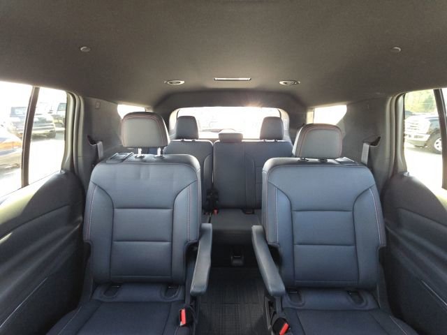 Used 2024 Chevrolet Traverse Z71 image 20