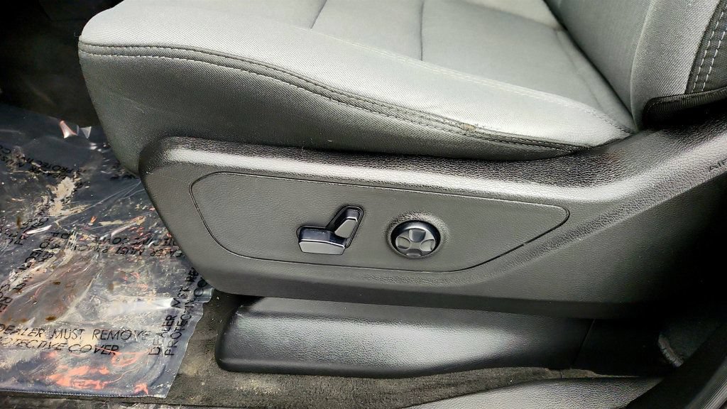 Used 2019 RAM 1500 Big Horn AWD/4WD image 11