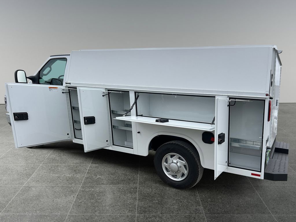 New 2026 Ford E-350 and Econoline 350 Super Duty w/ Power Equipment Group image 3