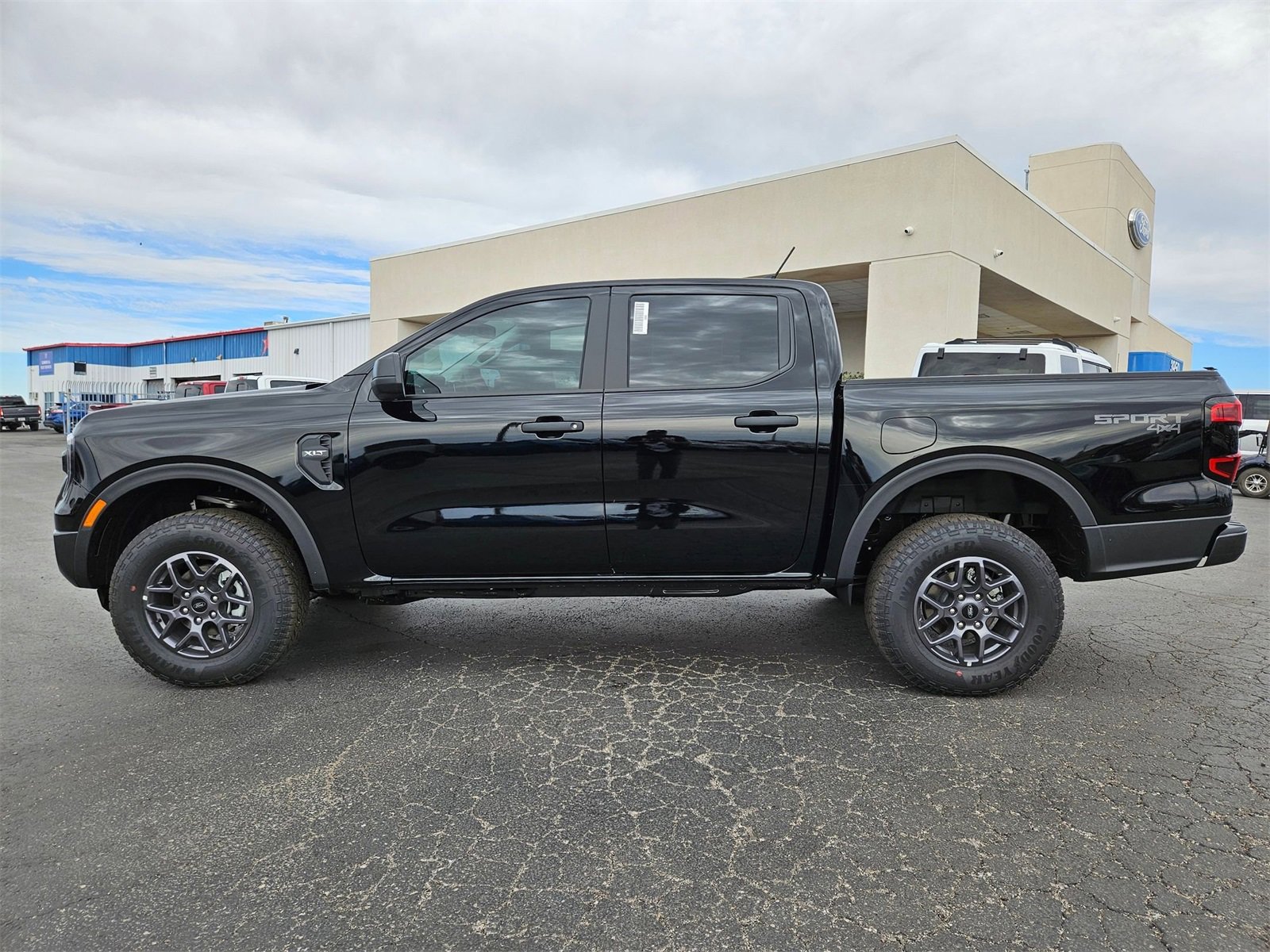 New 2025 Ford Ranger XLT w/ Equipment Group 301A High image 9