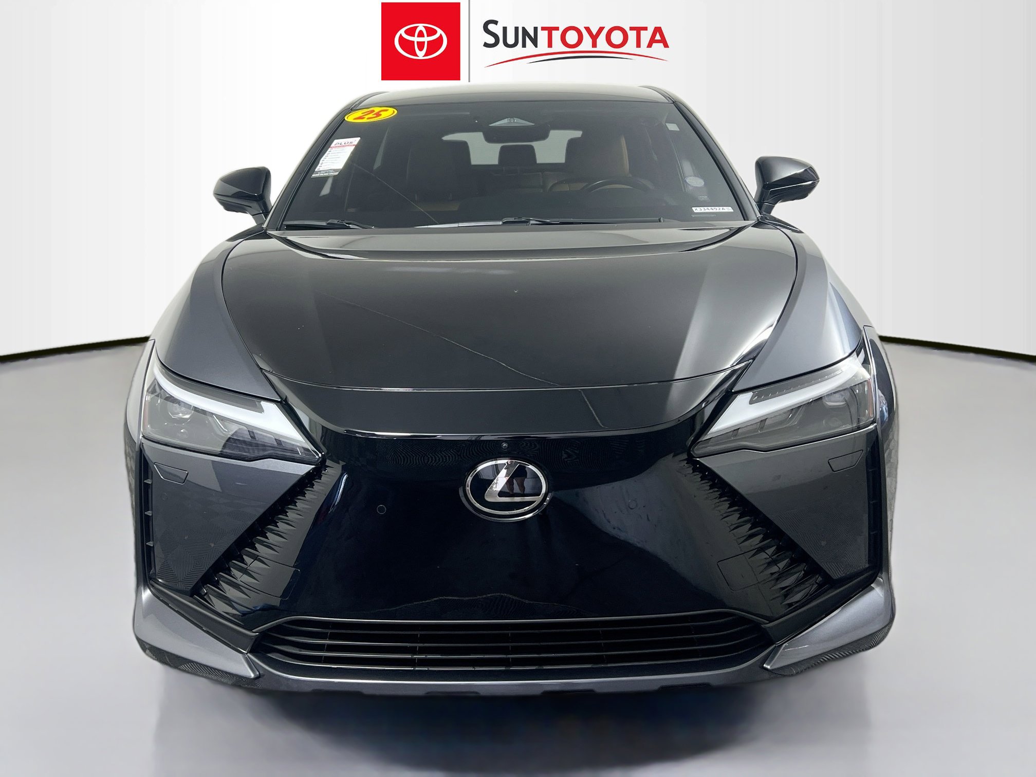 Used 2023 Lexus RZ 450e Premium image 10