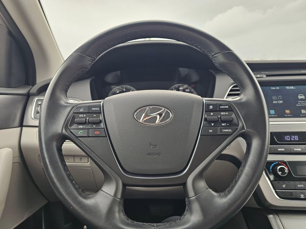 Used 2016 Hyundai Sonata Sport w/ Option Group 02 image 25