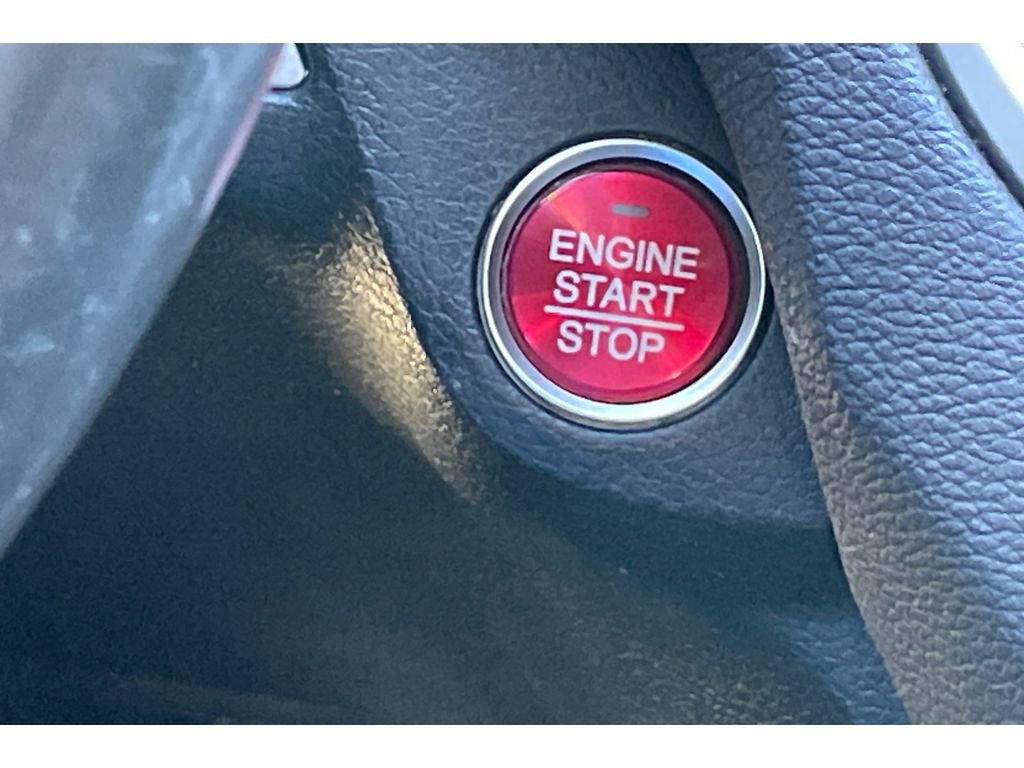 Used 2018 Acura TLX image 32